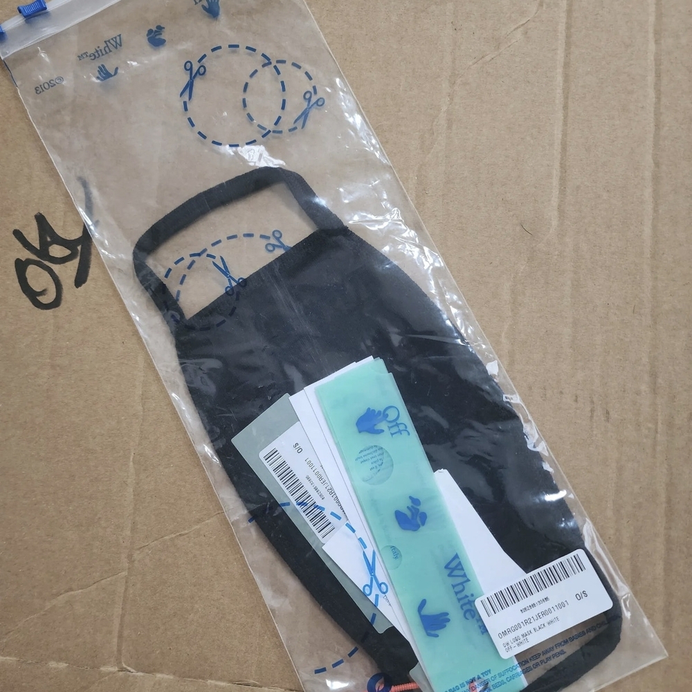 Off-White Black Face Mask